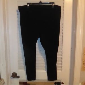 Ladies Maternity Leggings Size XL Old Navy Black